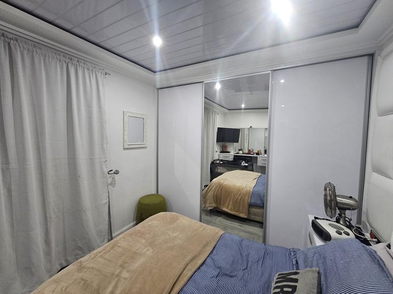 3 Bedroom Property for Sale in Newfields Western Cape